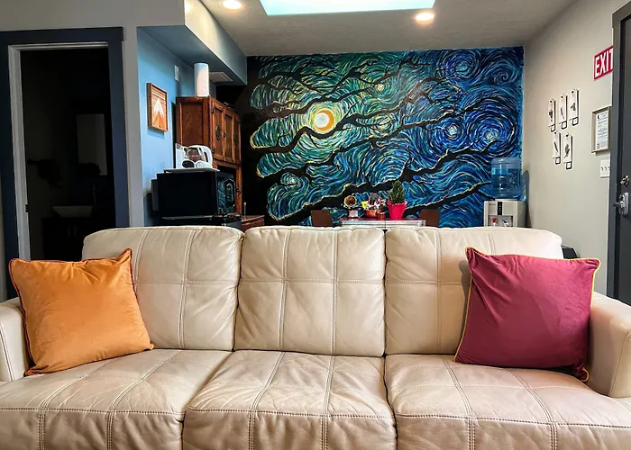 Starry Night Inn